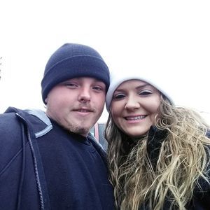 Meet your Posher, Leona